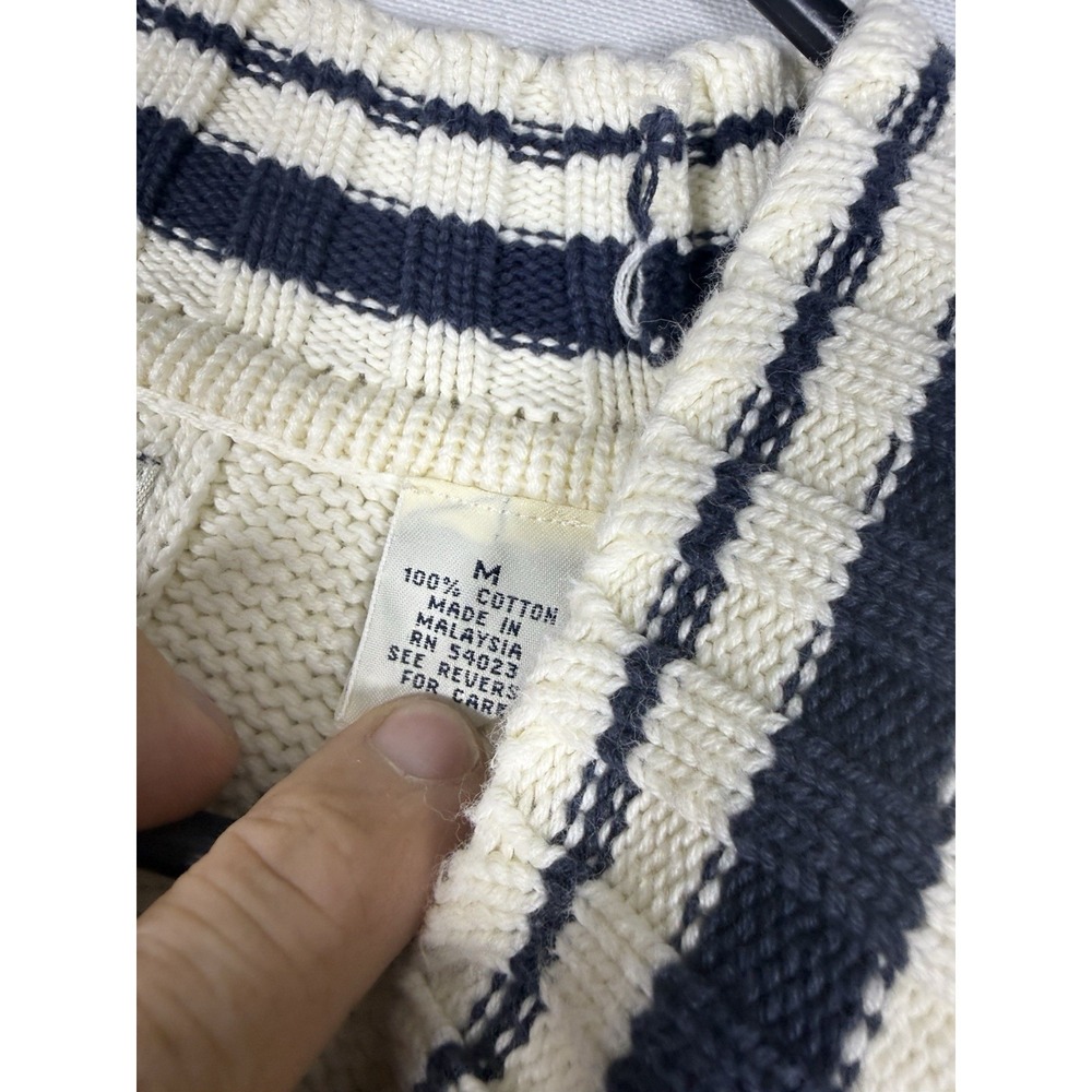 VTG GAP Tennis Sweater Mens Medium White Blue V Neck Cable Chunky Fisherman 90s - Picture 5 of 7